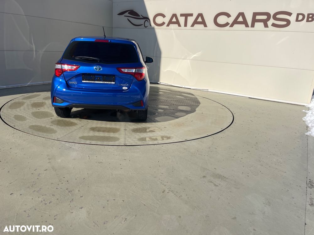 Toyota Yaris ver-1-5-vvt--i-selection - 13