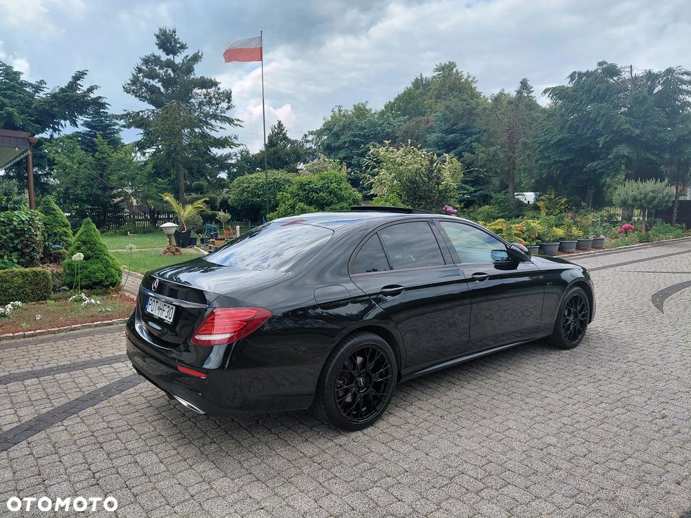 Mercedes-Benz Klasa E - 5