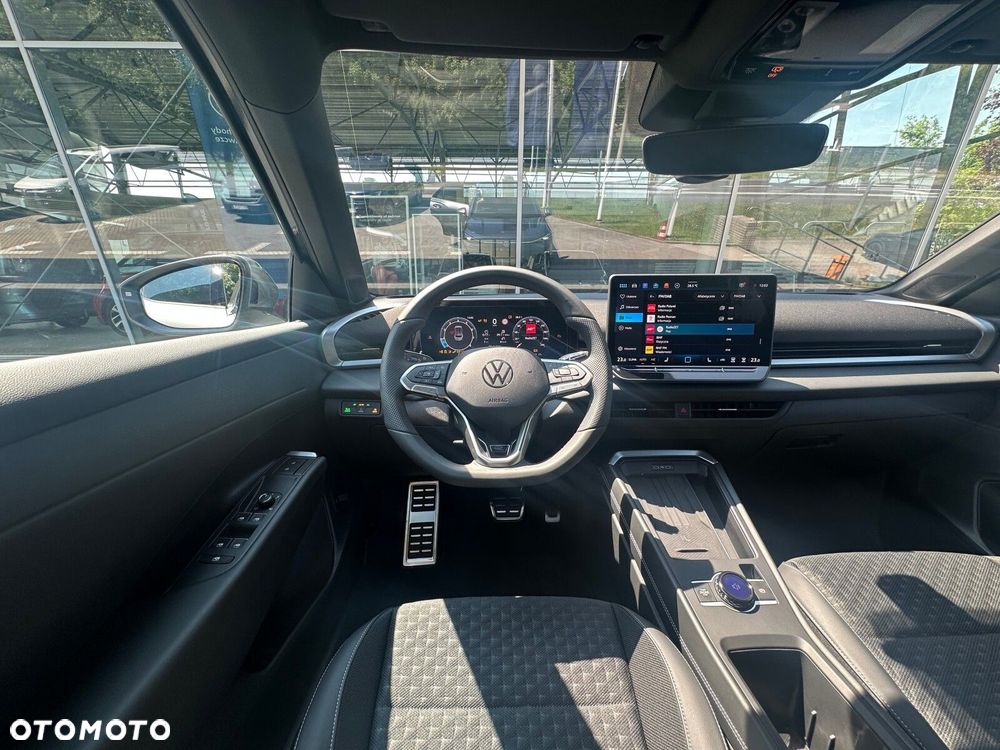 Volkswagen T-Roc 1.5 eTSI R-Line DSG - 14