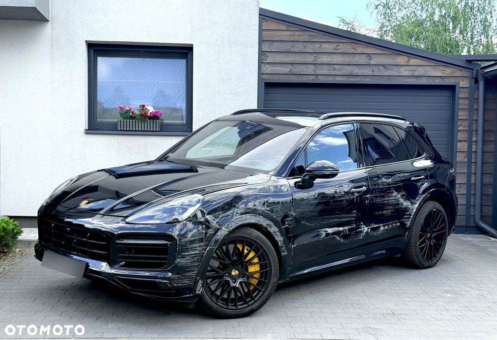 Porsche Cayenne GTS - 8