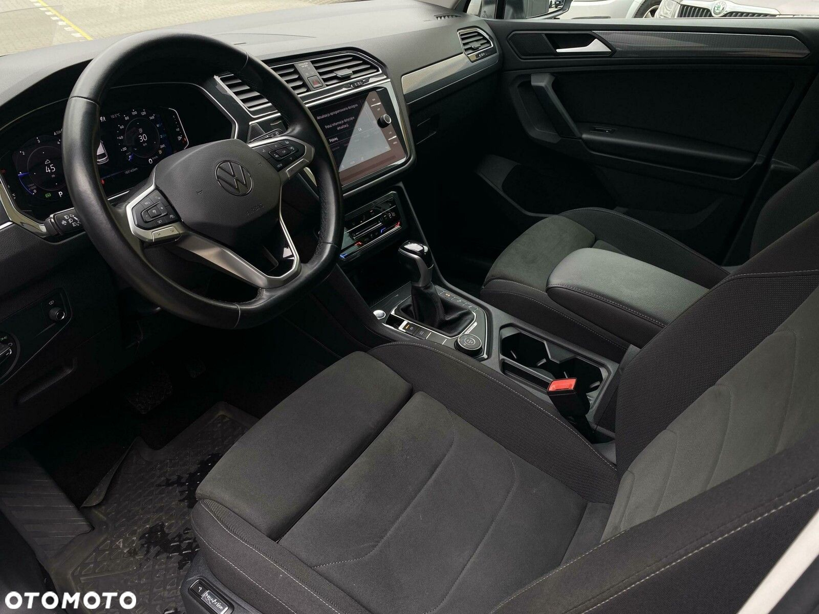 Volkswagen Tiguan 2.0 TDI SCR 4Mot Life DSG - 10
