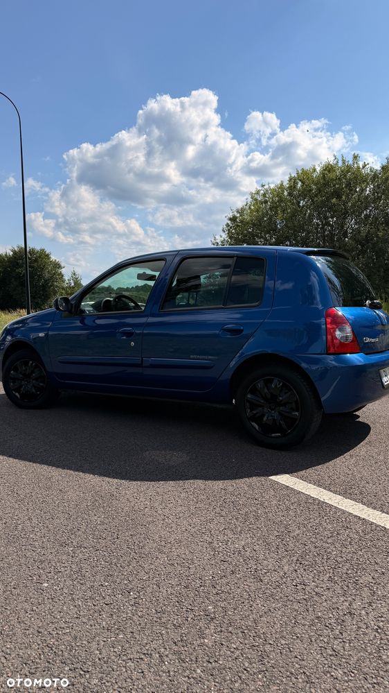 Renault Clio 1.2 16V Campus - 7