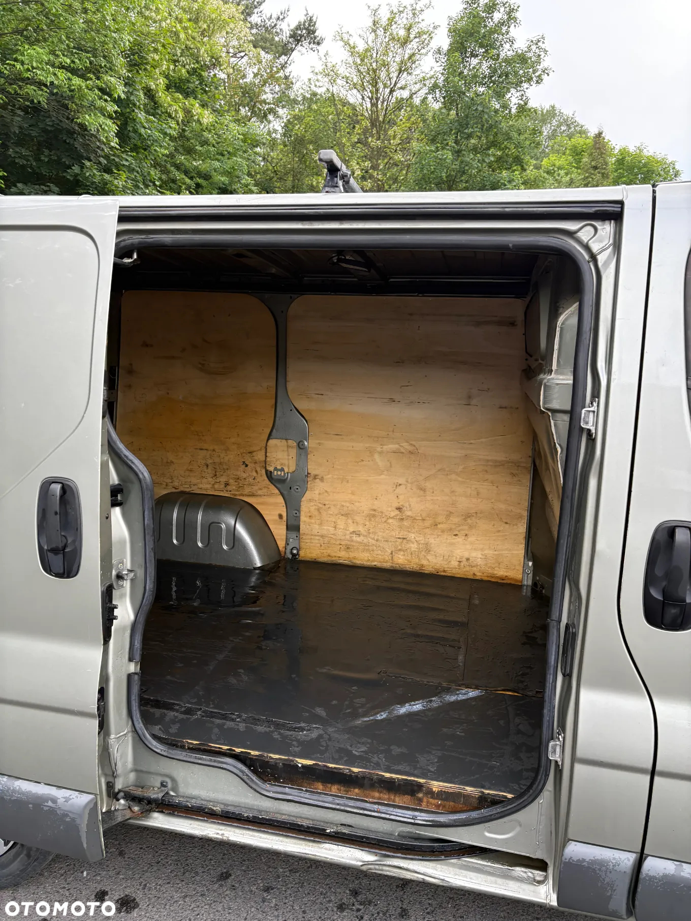 Renault Trafic - 21