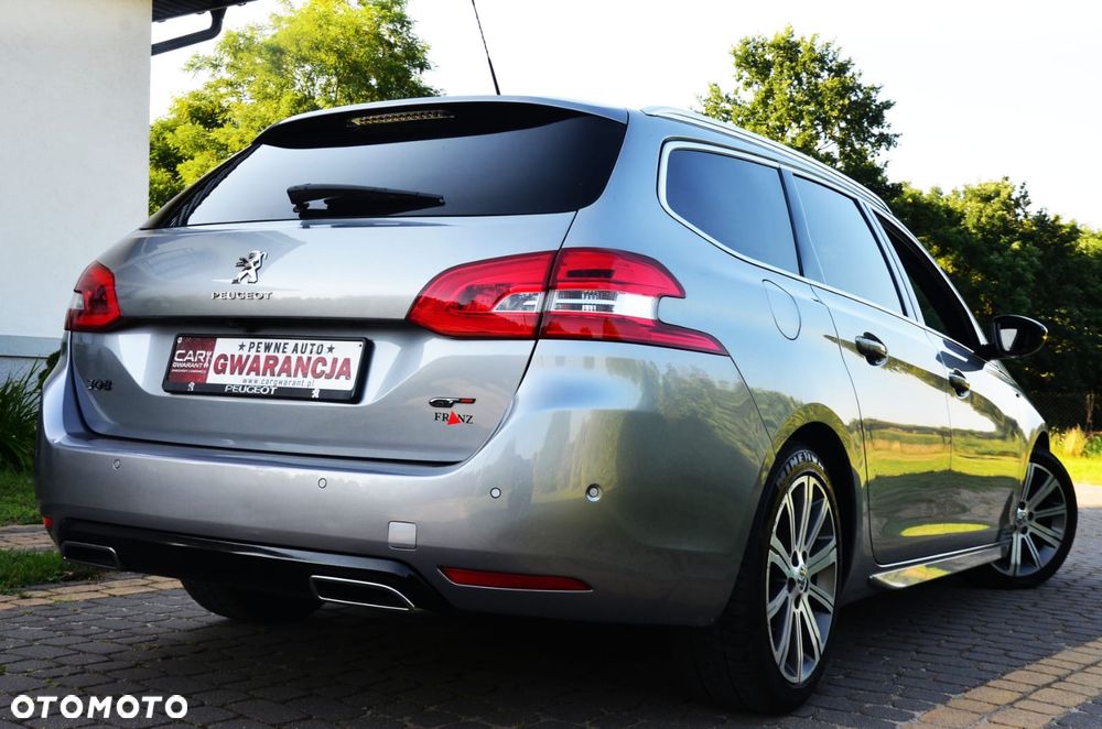 Peugeot 308 - 8