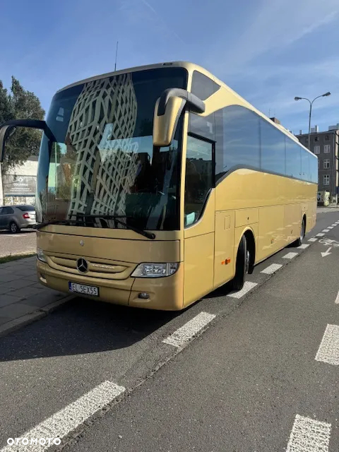 Mercedes-Benz TOURISMO - 2