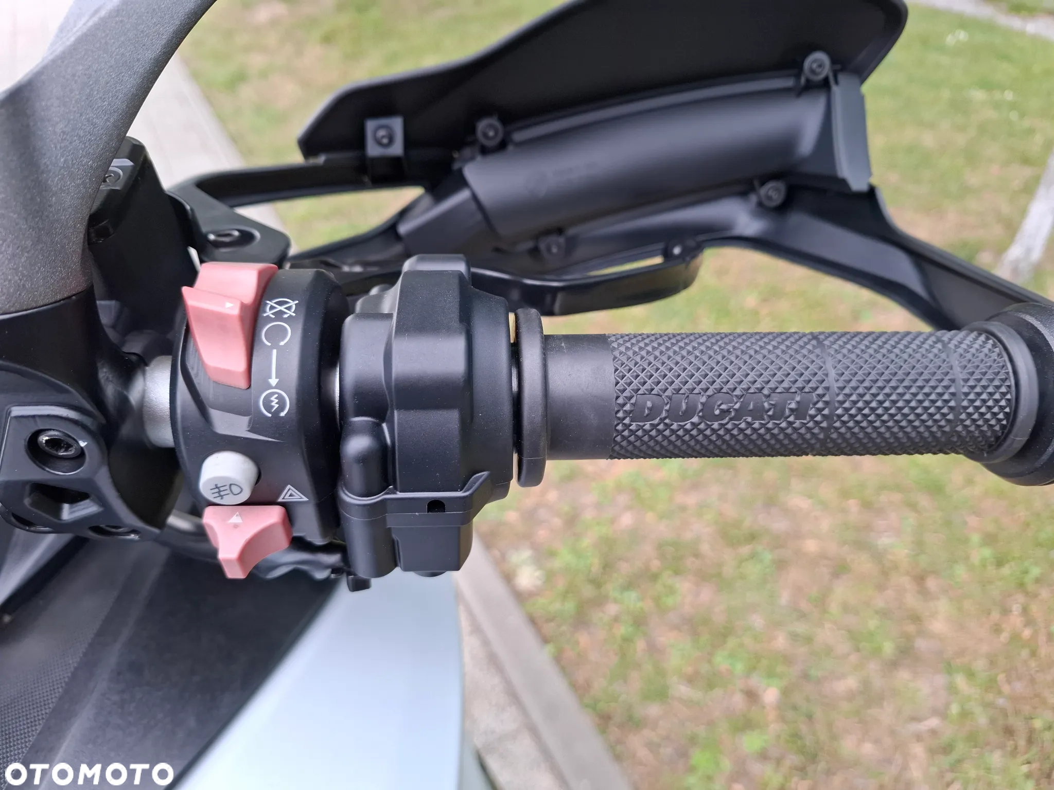 Ducati Multistrada - 22