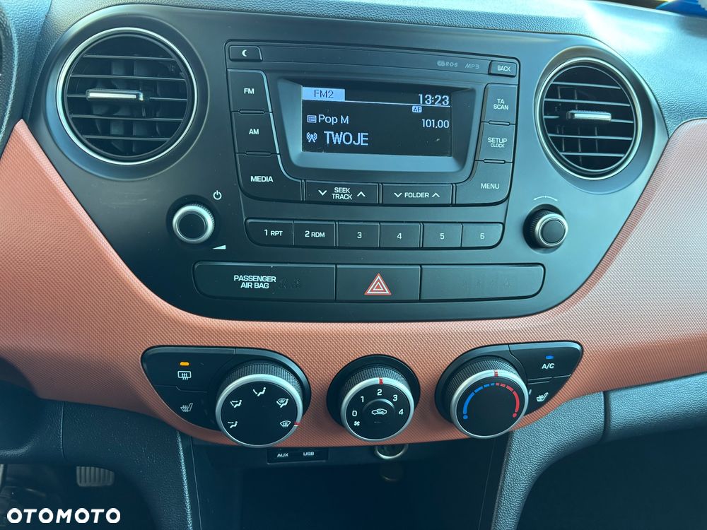 Hyundai i10 1.0 YES - 12