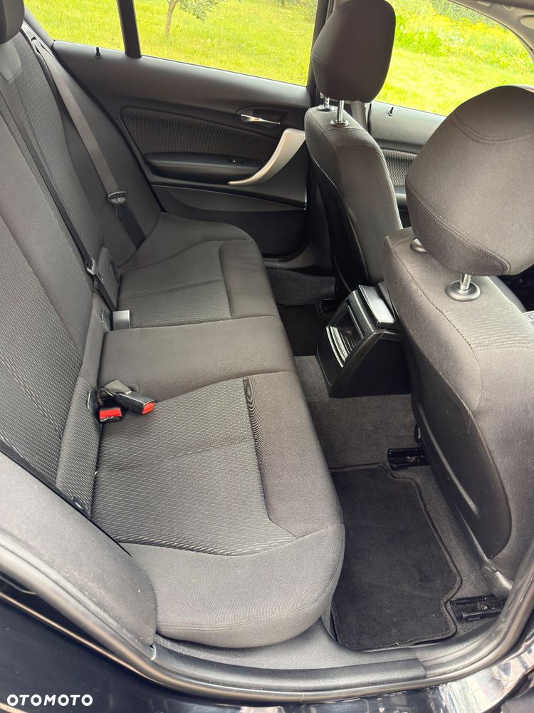 BMW Seria 1 116d - 8