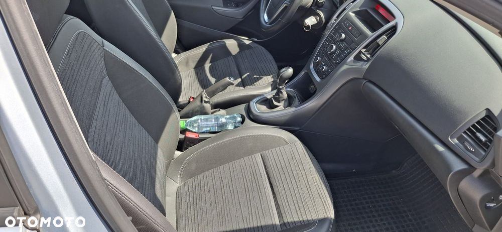 Opel Astra - 12