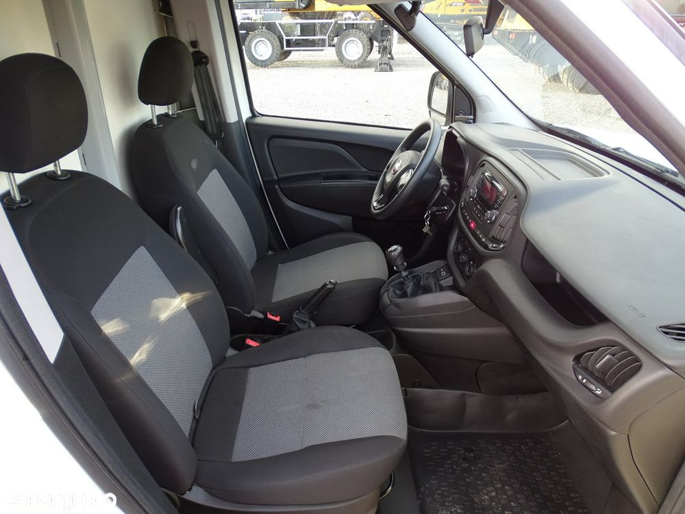 Fiat Doblo - 22