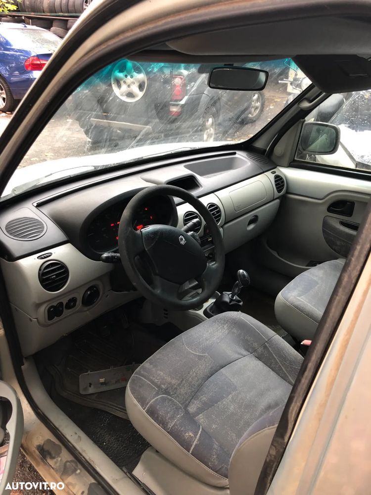 Dezmembrez Renault Kangoo 2005 gri argintiu 1,5 dci - 10