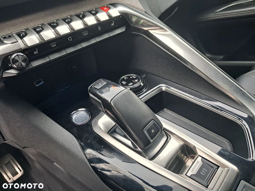 Peugeot 5008 BlueHDi 180 EAT8 GT Pack - 11