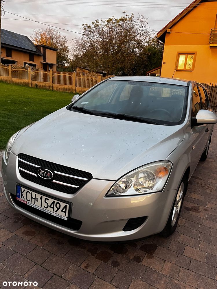 Kia Ceed Cee'd 1.4 Comfort - 2