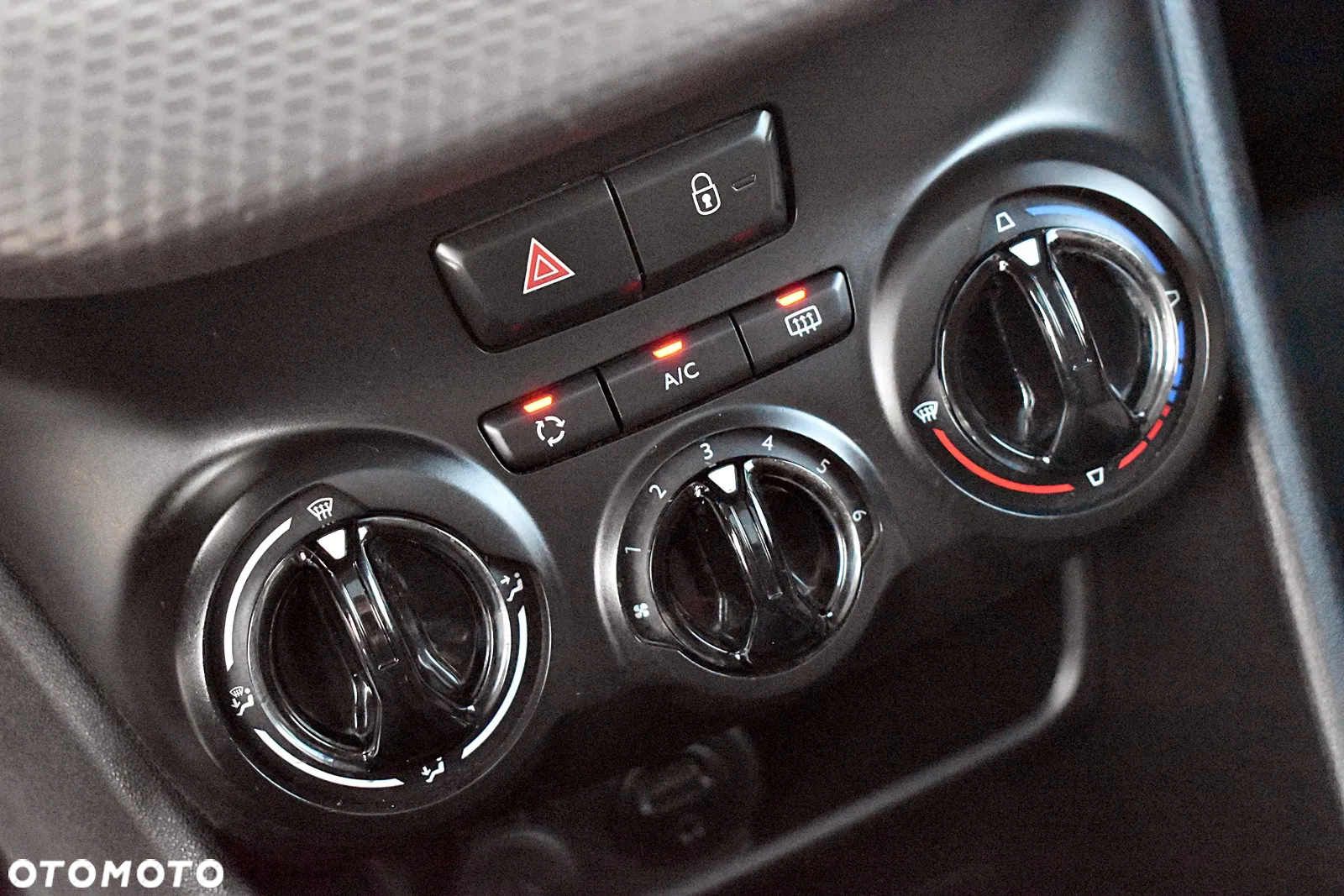 Peugeot 2008 120 VTI Active - 23