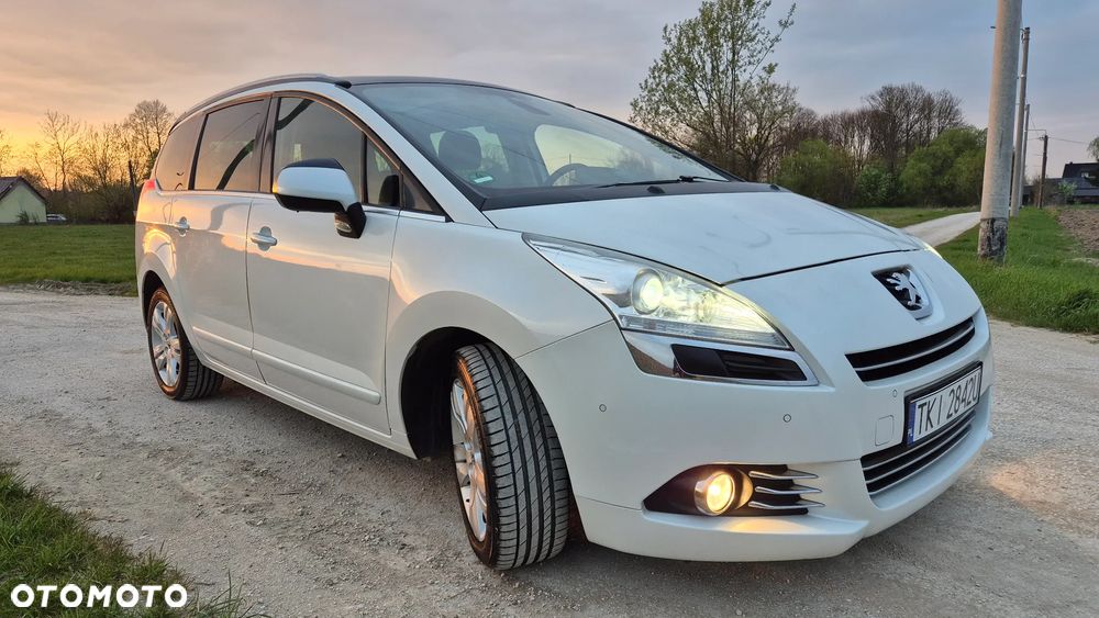 Peugeot 5008 HDI FAP 150 Allure - 4