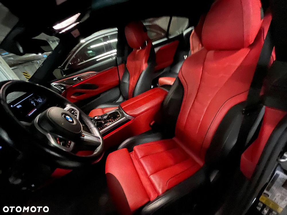 BMW Seria 8 - 12