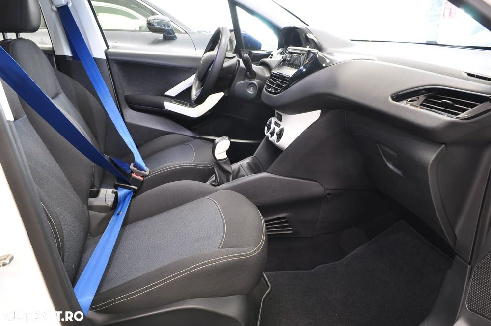 Peugeot 208 1.0 E Active - 19