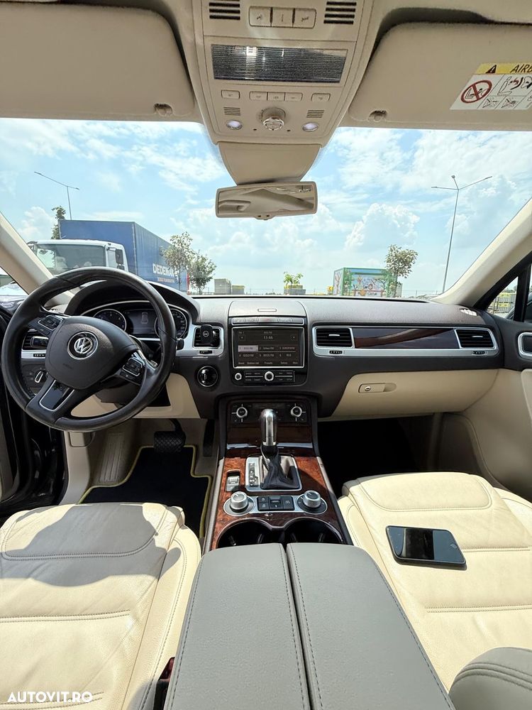 Volkswagen Touareg - 7