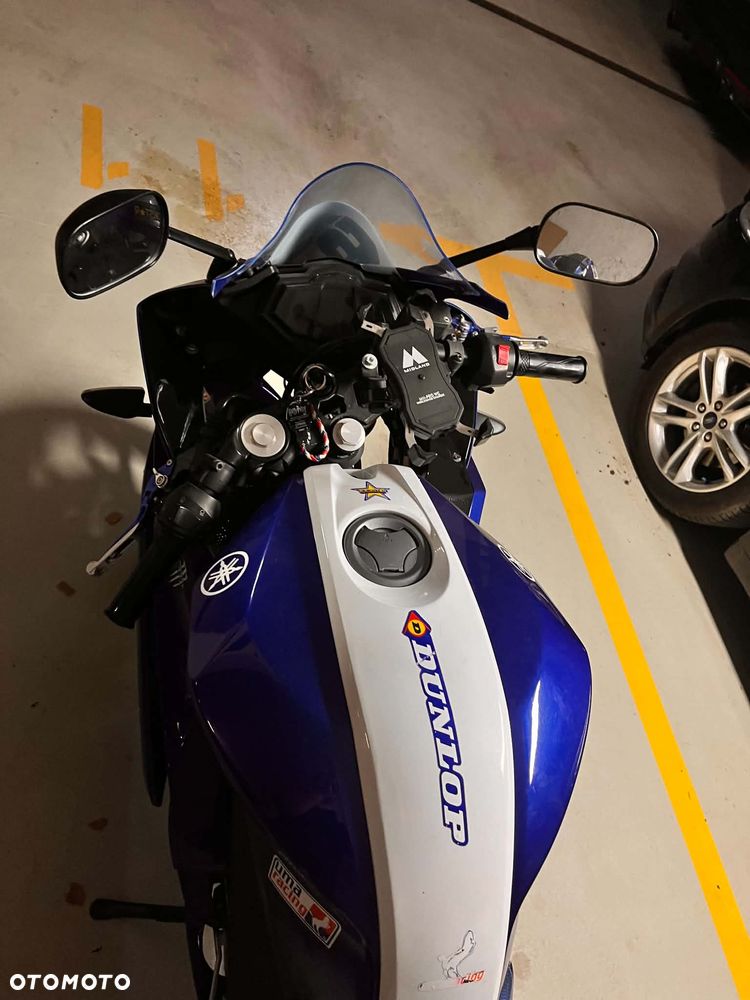 Yamaha YZF - 7