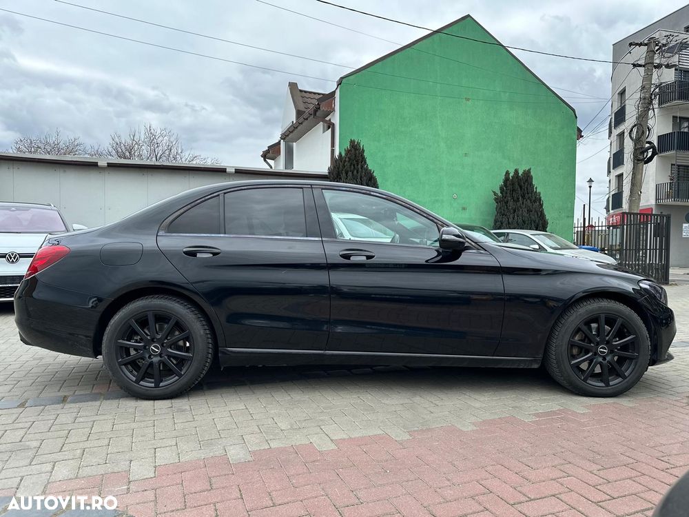Mercedes-Benz C 250 d 4Matic 9G-TRONIC Avantgarde - 13