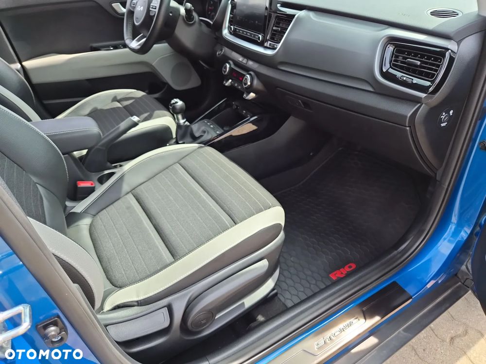 Kia Stonic 1.2 L Business Line - 33