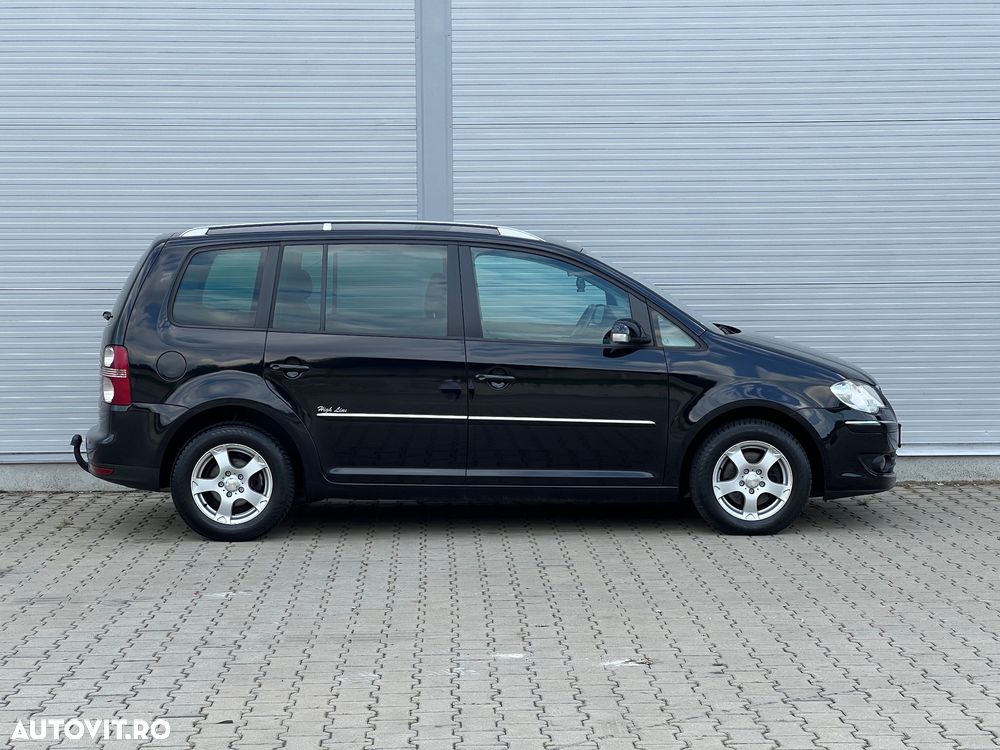 Volkswagen Touran 2.0 TDI Comfortline - 3