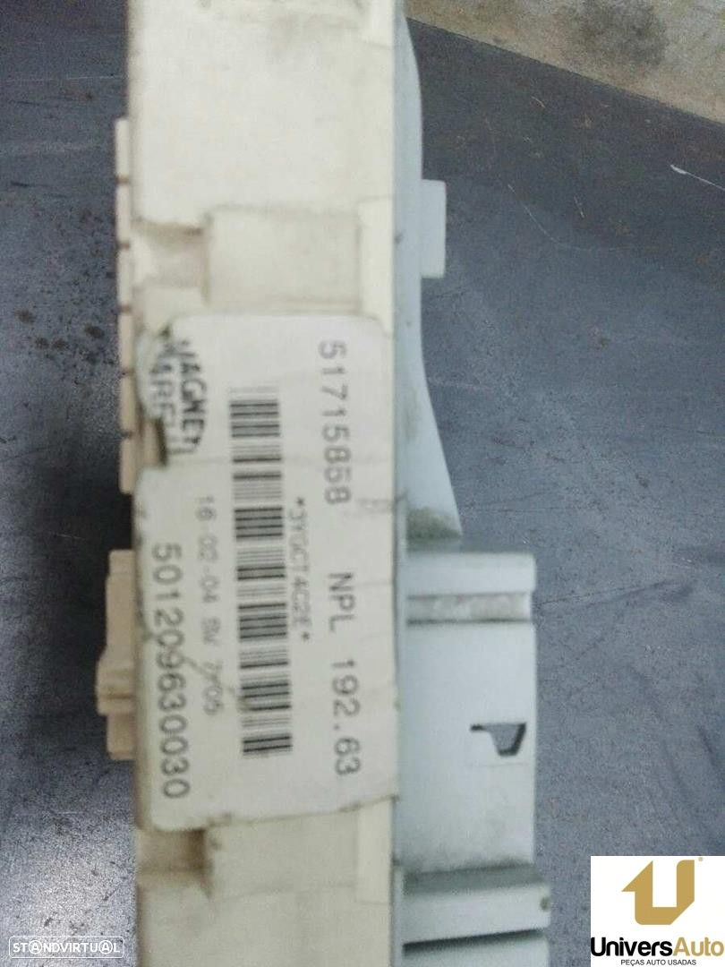 CAIXA RELÉS / FUSÍVEIS FIAT STILO 2004 -46778898 - 3