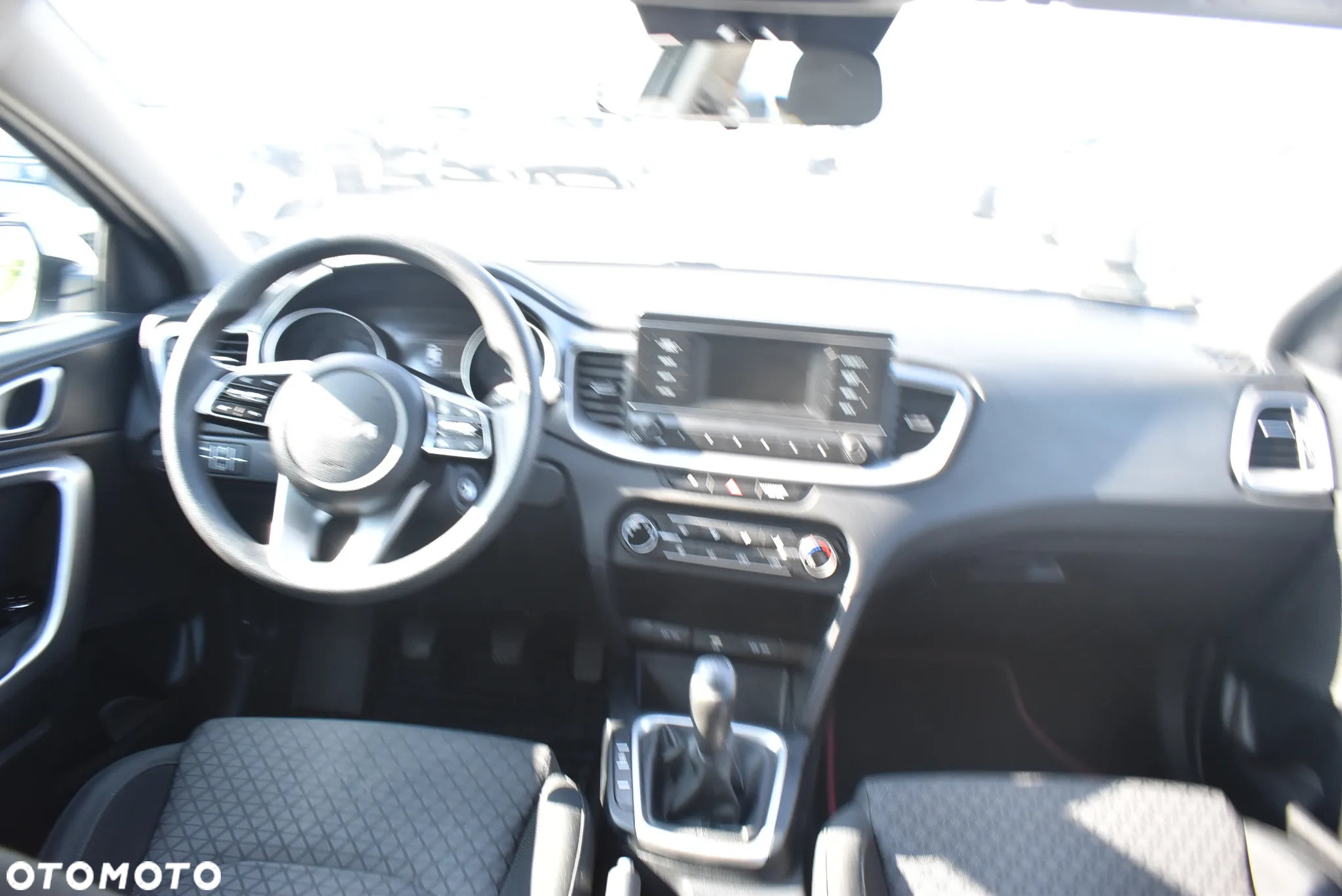 Kia Ceed 1.0 T-GDI S - 19