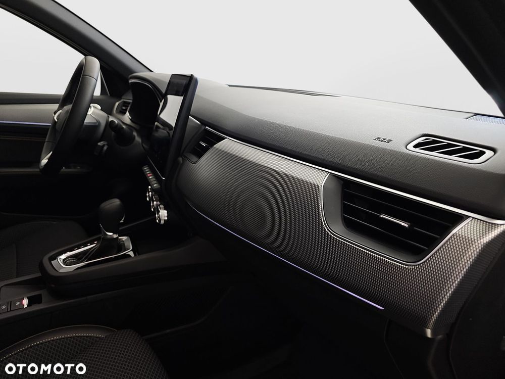 Renault Arkana 1.6 E-TECH Techno MMT - 36