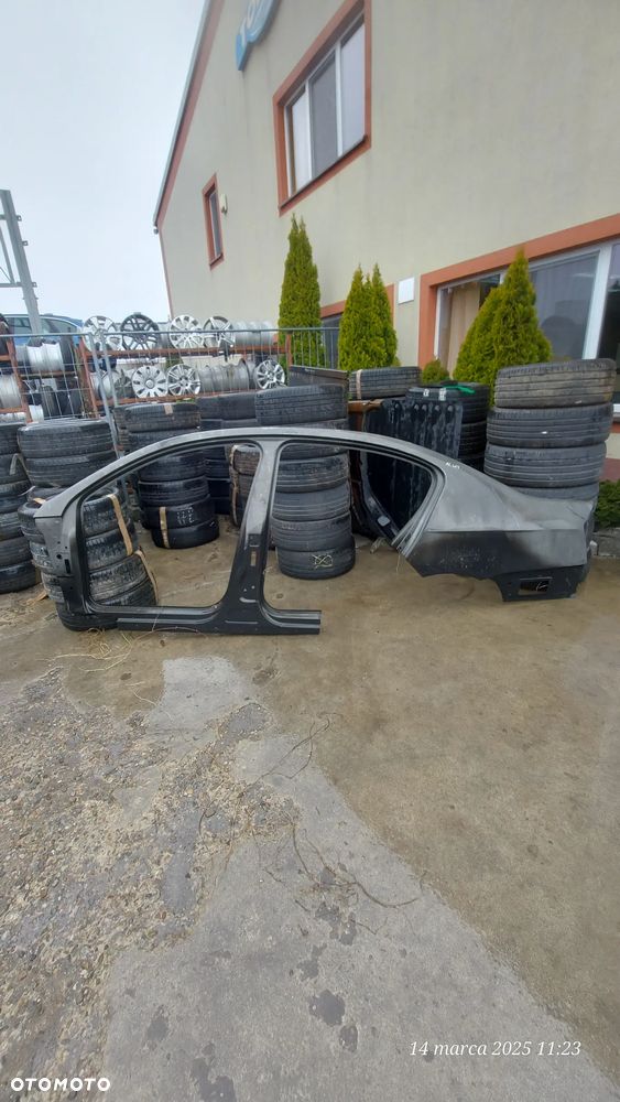 Volkswagen Passat B6 Sdn Poszycie Lewy Bok Błotnik Próg Orginał
