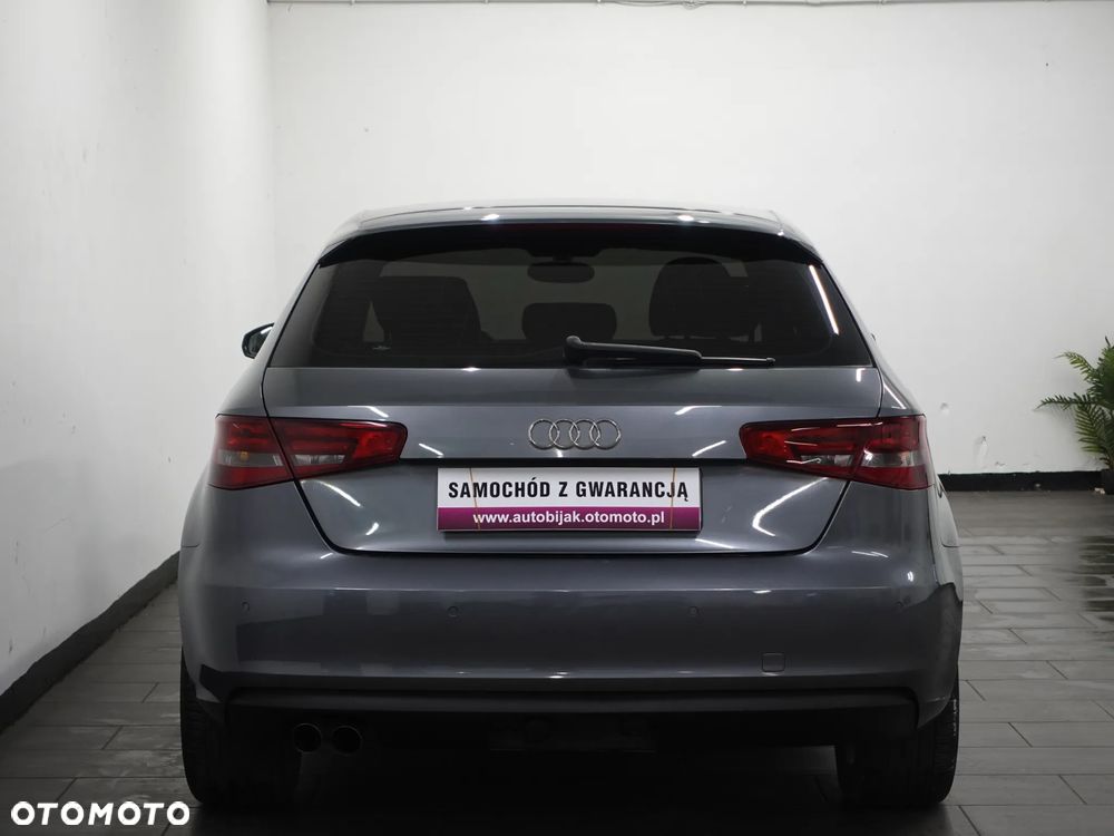 Audi A3 Sportback 2.0 TDI Ambiente - 6