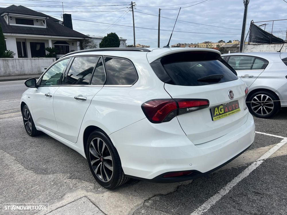 Fiat Tipo Station Wagon 1.3 M-Jet Lounge Tech - 2