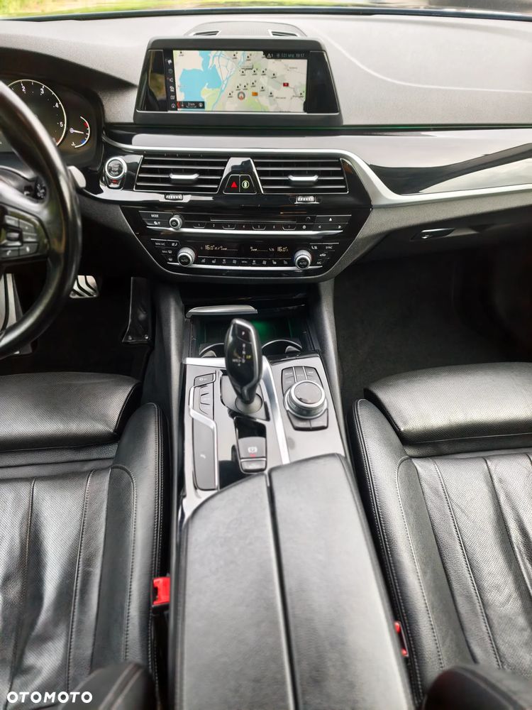 BMW Seria 5 520d Efficient Dynamics Edition Sport Line - 20