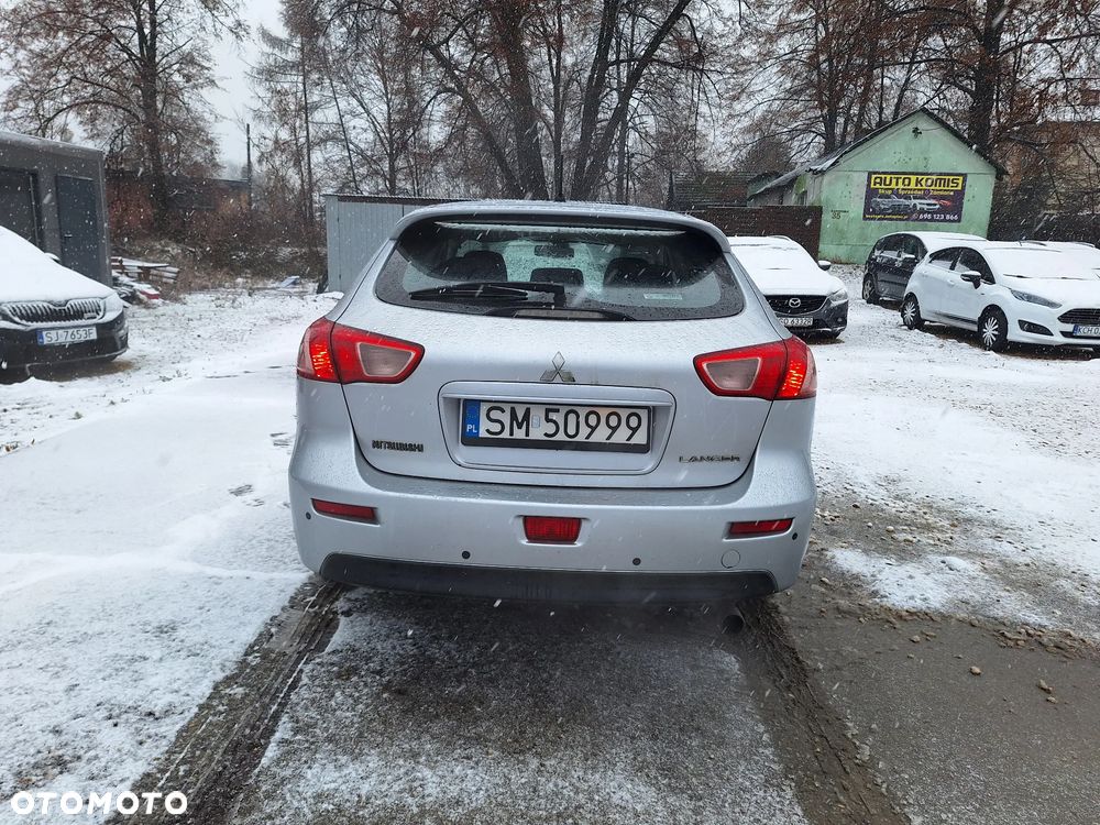 Mitsubishi Lancer 1.8 Intense - 10