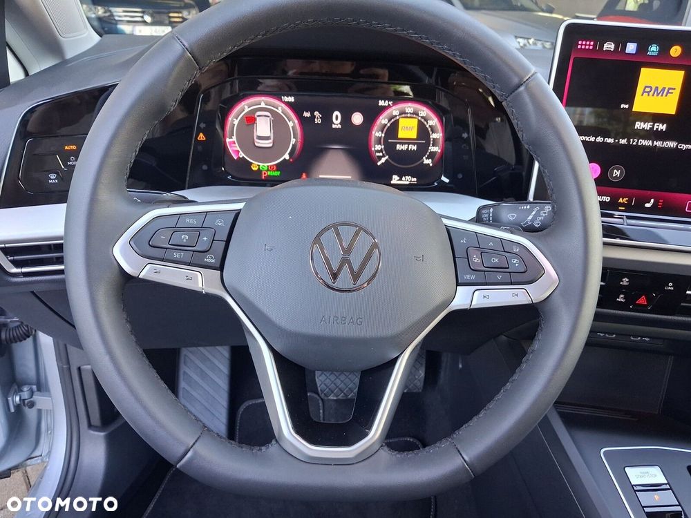 Volkswagen Golf Variant - 10