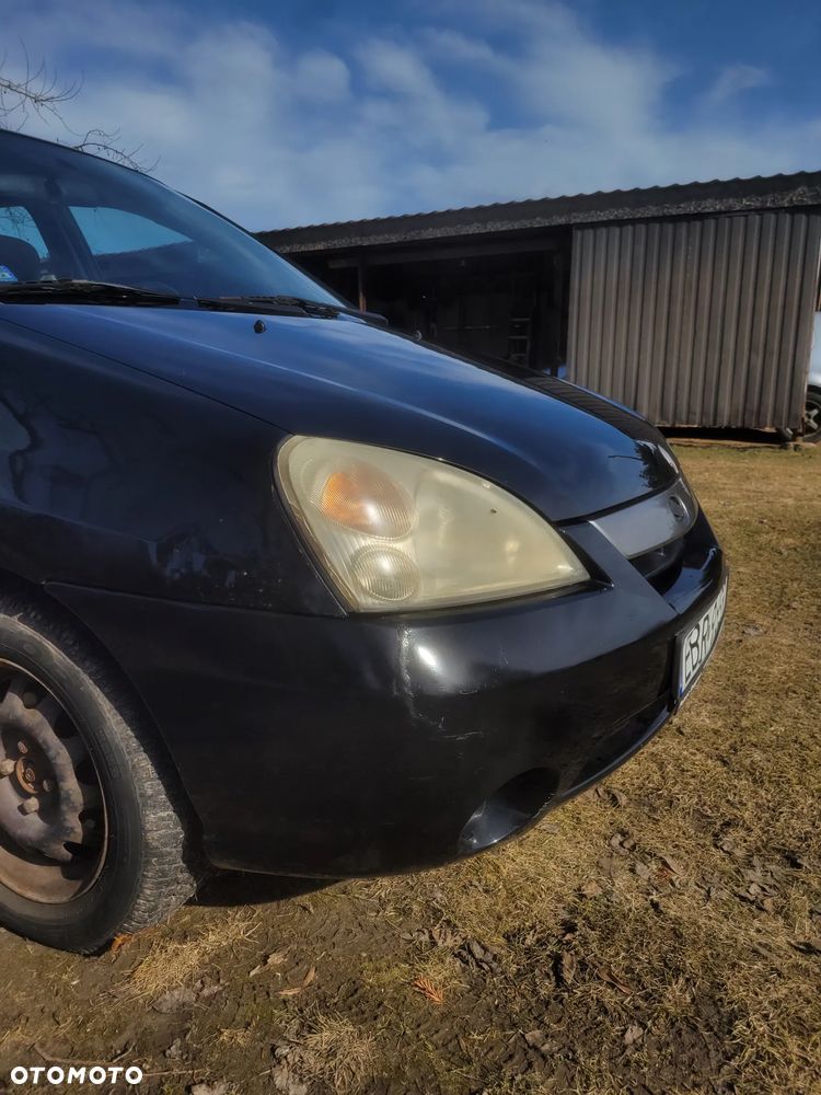 Suzuki Liana 1.6 - 8