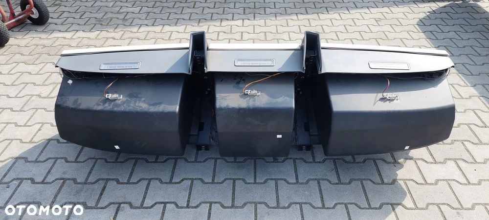 RENAULT GAMA T KONSOLA PÓŁKA GÓRNA - 2