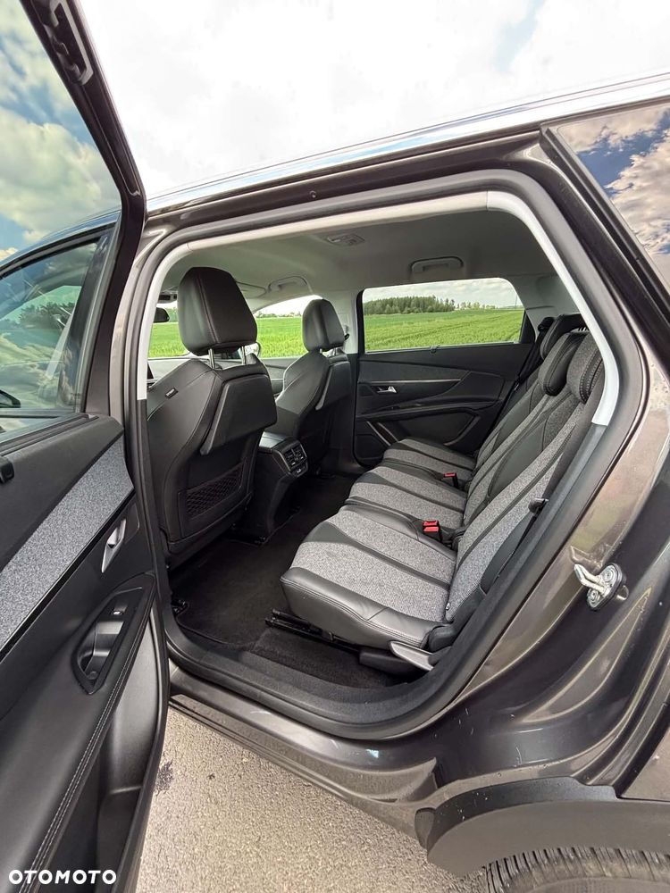 Peugeot 5008 - 7