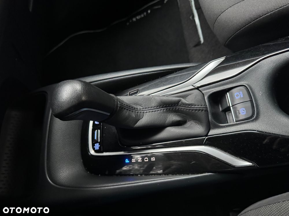Toyota Corolla 1.8 Hybrid Comfort - 26