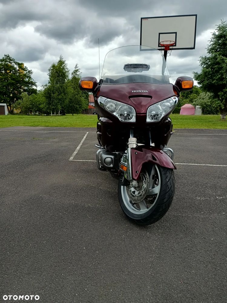 Honda GL - 8
