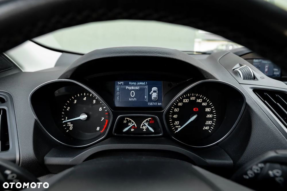 Ford Kuga 1.5 EcoBoost 2x4 Titanium - 34