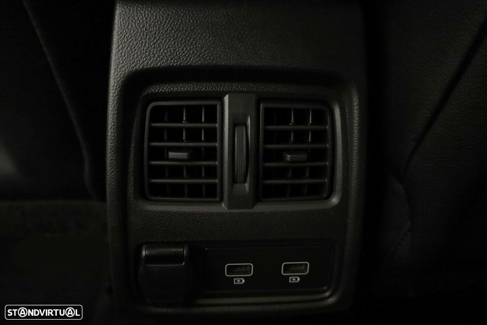 Renault Captur 1.0 TCe Techno - 24