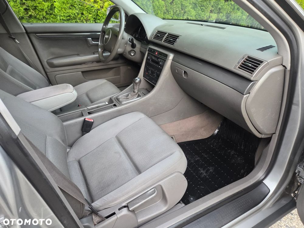 Audi A4 Avant - 7