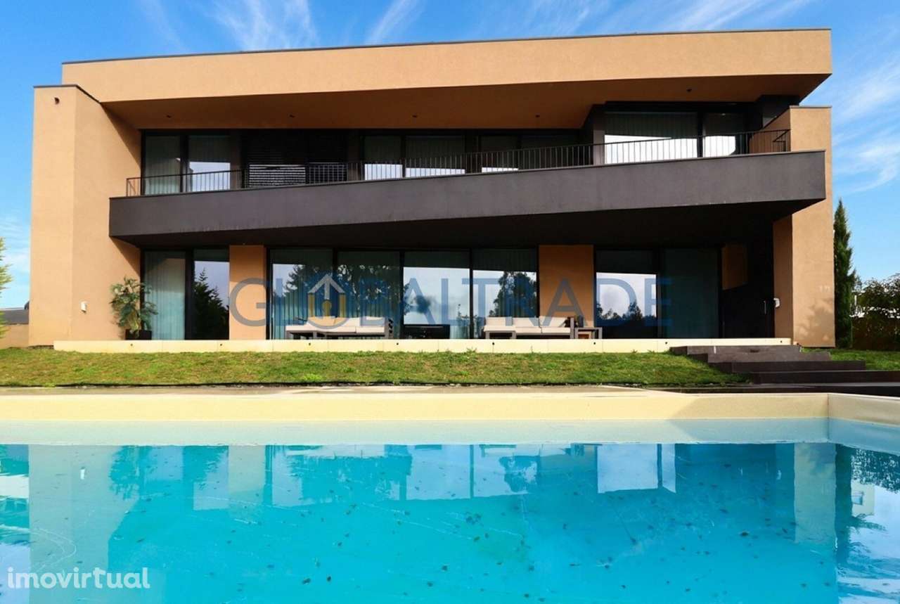 Moradia T5 com Piscina Privativa na Quinta das Luzes – Jovim - Grande imagem: 2/60