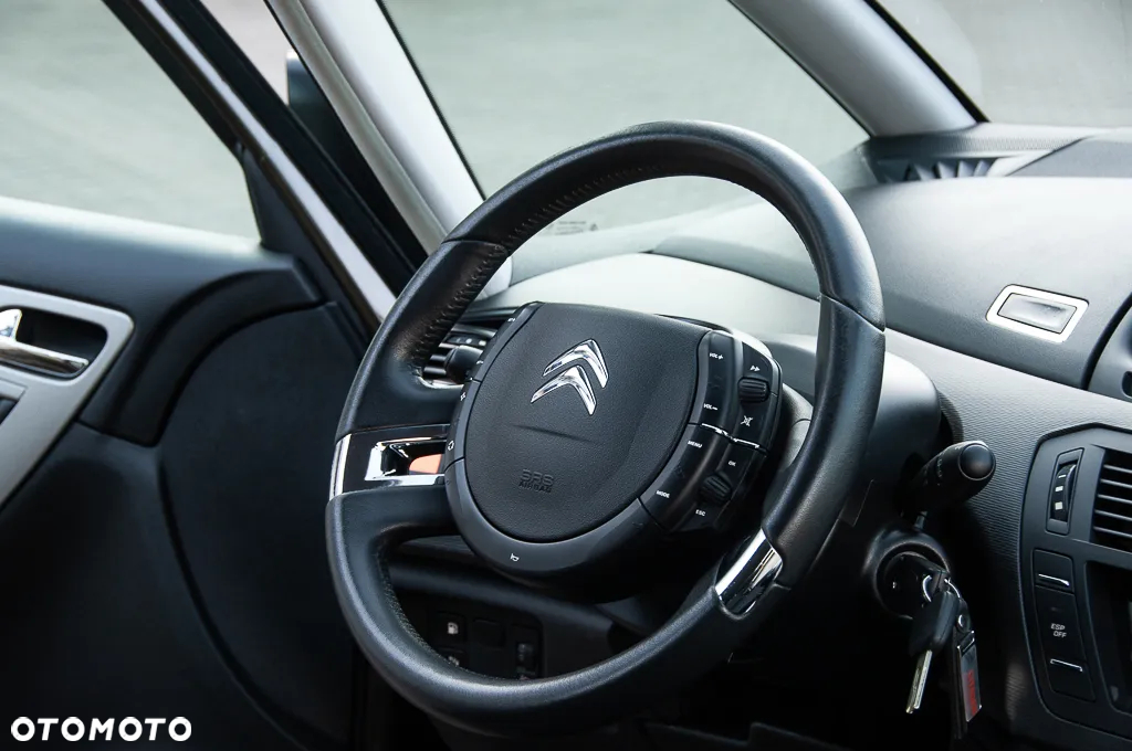 Citroën C4 Picasso 1.6 HDi FAP Exclusive - 27