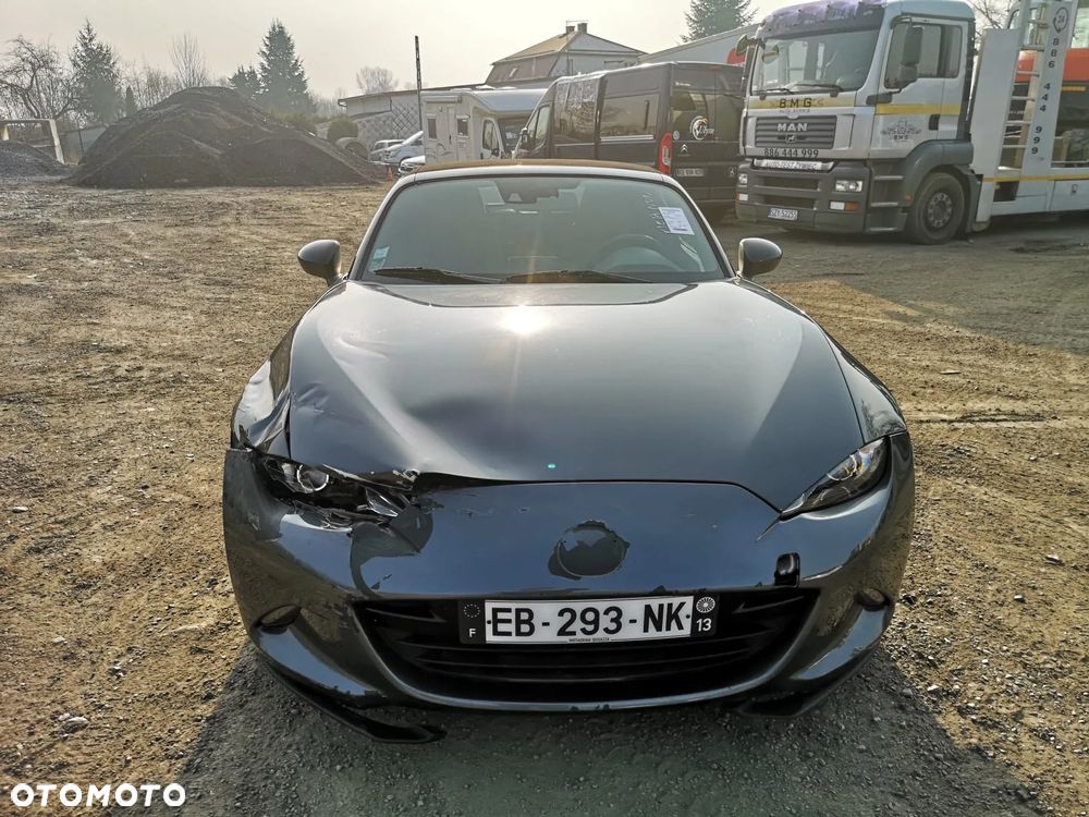 Mazda MX-5 RF SKYACTIV-G 131 Sports-Line - 8