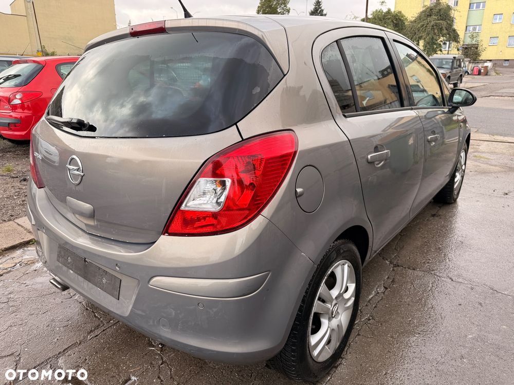 Opel Corsa - 6