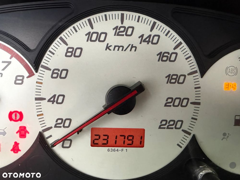 Honda Civic 1.6i Sport - 12