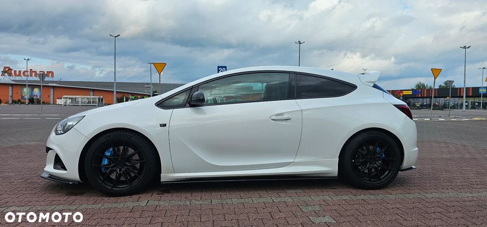 Opel Astra OPC EU6 - 2