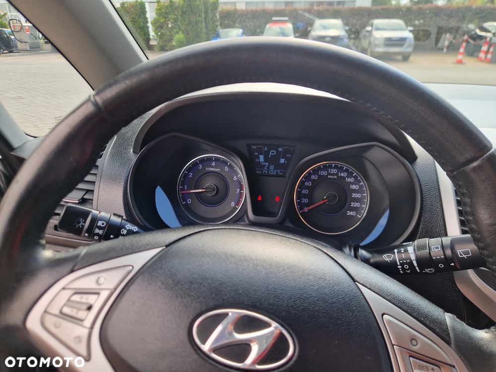 Hyundai ix20 1.6 Automatik Fifa World Cup Edition - 32